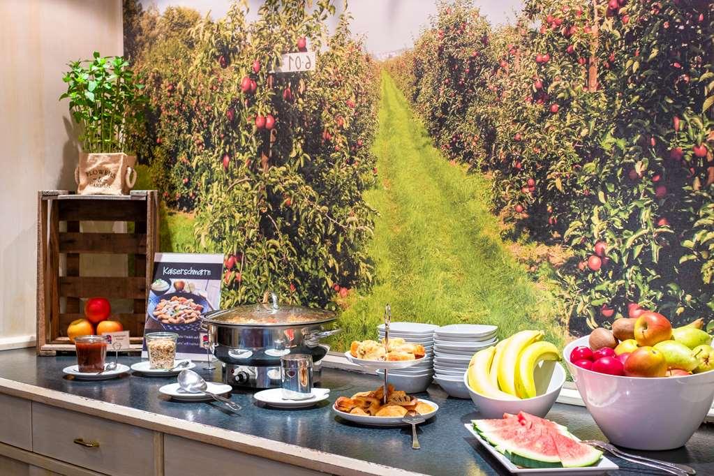 Quality Hotel, Star Inn Premium BRE المطعم الصورة